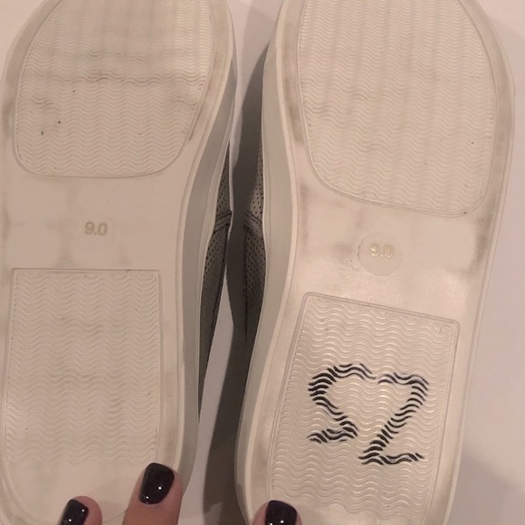 🆕Steve Madden slip on grey sneakers Sz 9 - Picture 10 of 11